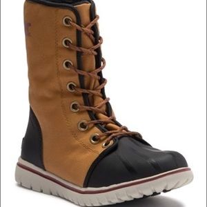ISO Sorel Cozy 1964 Boots 8.5/9